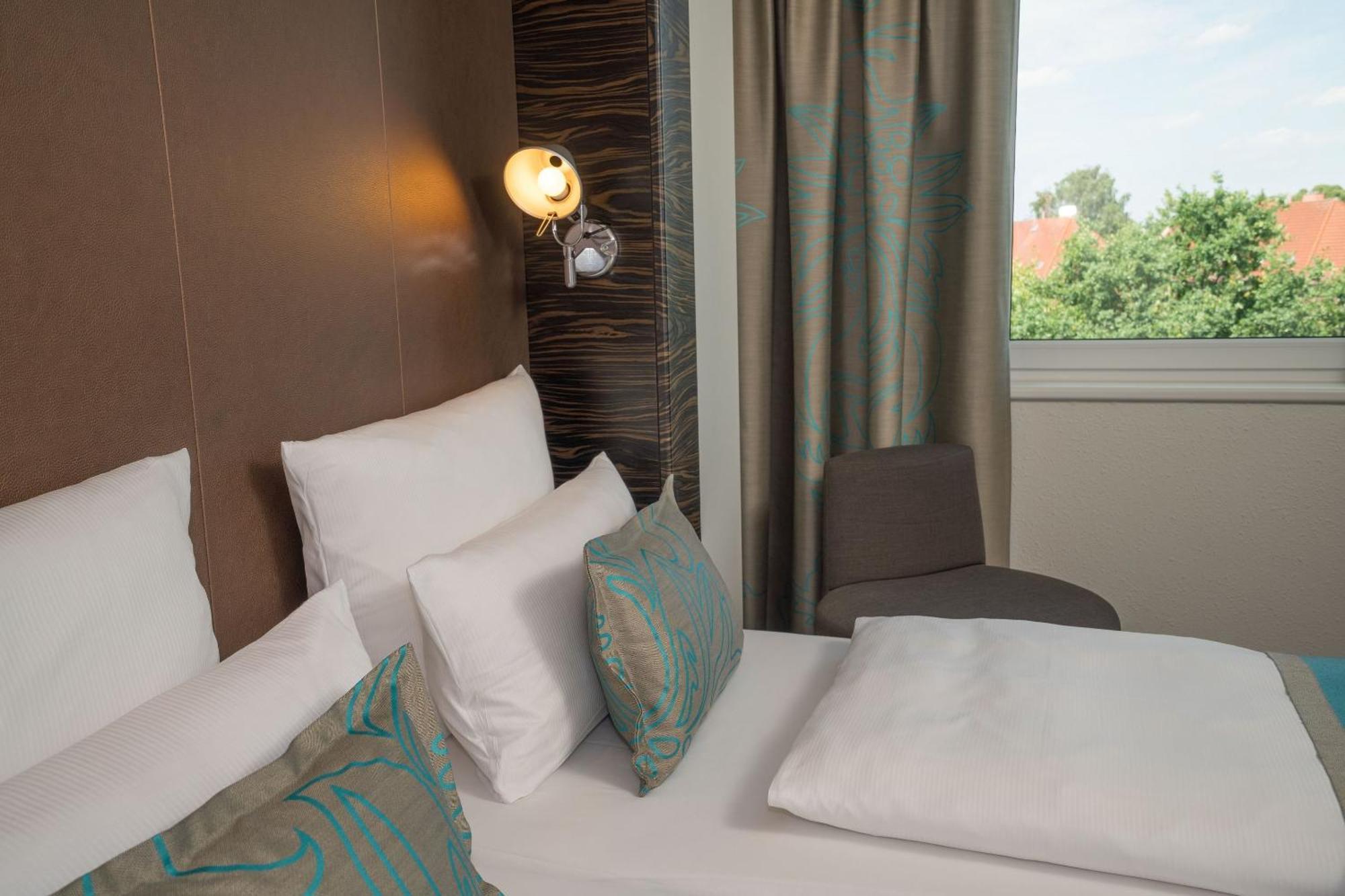 Motel One Hamburg Airport ภายนอก รูปภาพ
