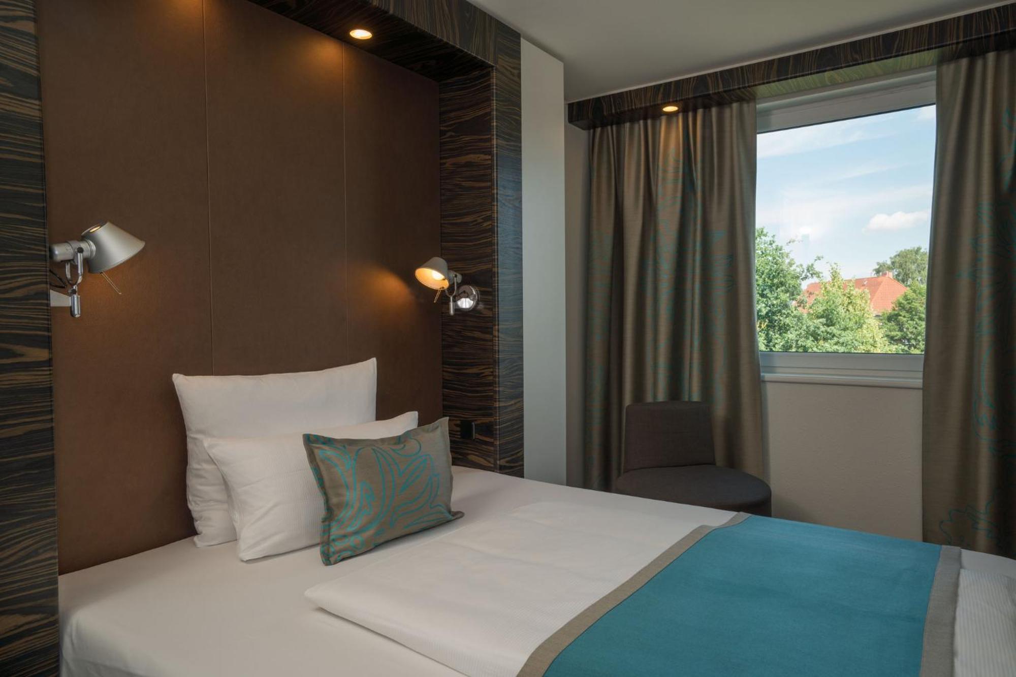 Motel One Hamburg Airport ภายนอก รูปภาพ
