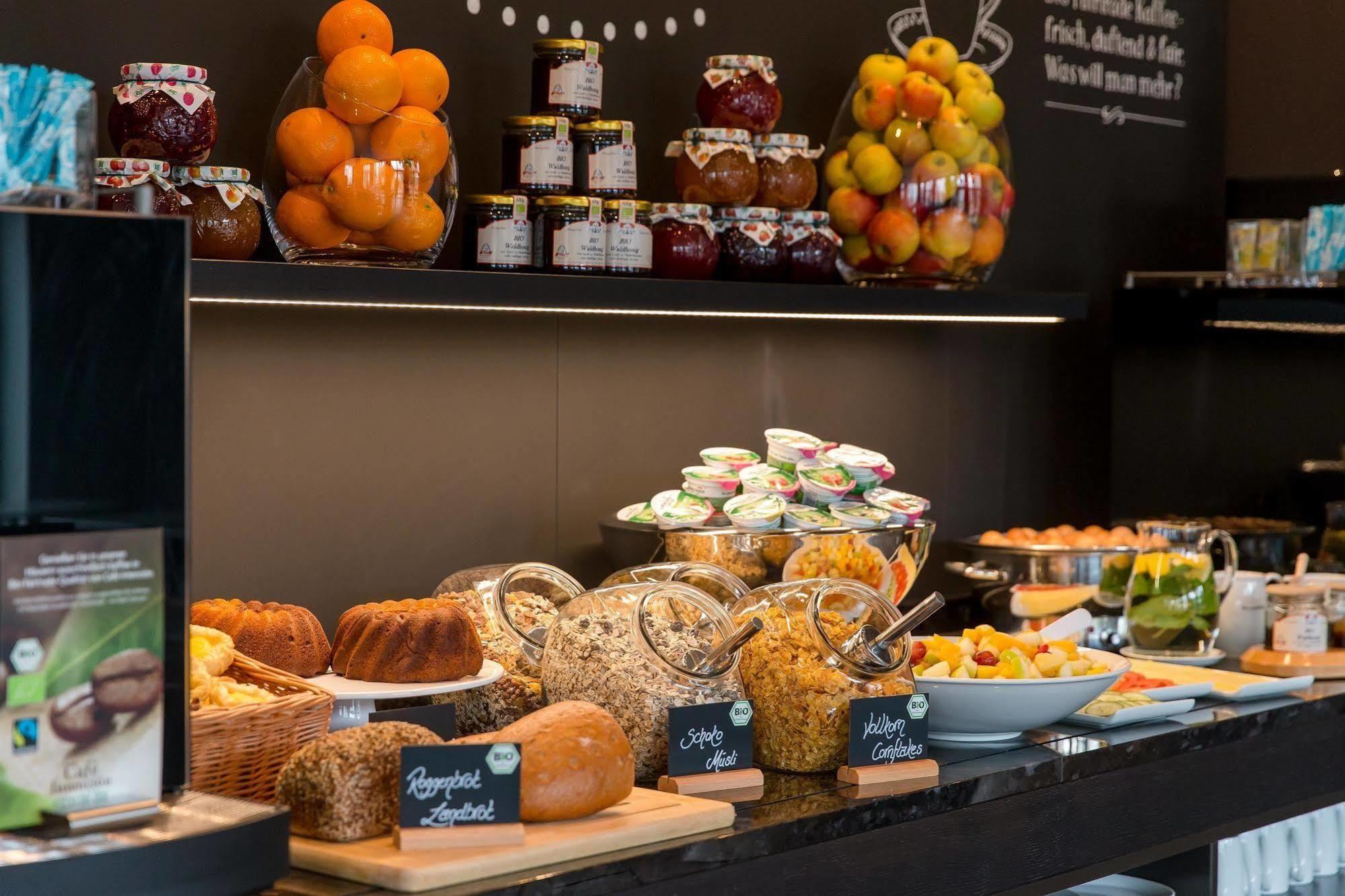 Motel One Hamburg Airport ภายนอก รูปภาพ